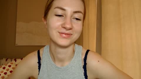 Snapshot of taliiyafiredream chatting on 15, 2, 2025  Kira  online show from 15, 2, 2025