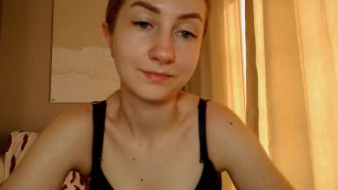 Snapshot of taliiyafiredream chatting on 21, 2, 2025  Kira  online show from 21, 2, 2025