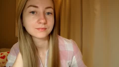 Snapshot of taliiyafiredream chatting on 3, 3, 2025  Kira  online show from 3, 3, 2025