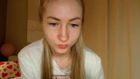 Snapshot of taliiyafiredream chatting on 12, 3, 2025  Kira  online show from 12, 3, 2025