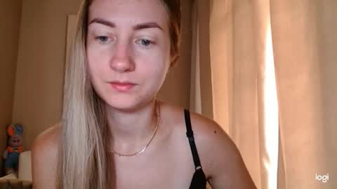Snapshot of taliiyafiredream chatting on 17, 9, 2025  Kira  online show from 17, 9, 2025