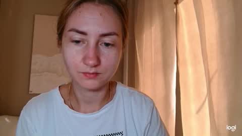 Snapshot of taliiyafiredream chatting on 18, 9, 2025  Kira  online show from 18, 9, 2025