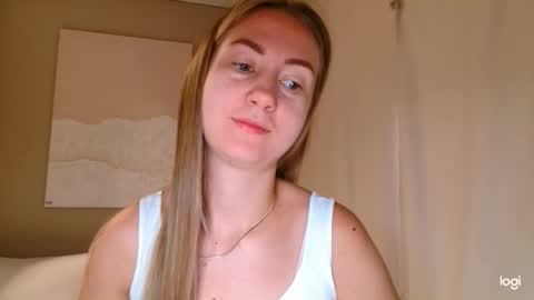 Snapshot of taliiyafiredream chatting on 26, 9, 2025  Kira  online show from 26, 9, 2025