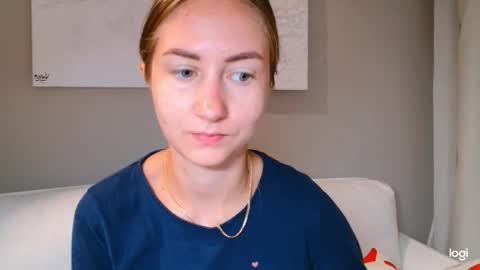Snapshot of taliiyafiredream chatting on 14, 10, 2025  Kira  online show from 14, 10, 2025