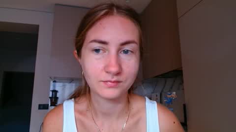 Snapshot of taliiyafiredream chatting on 27, 10, 2025  Kira  online show from 27, 10, 2025