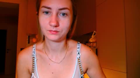  Kira  online show from 11, 11, 2025