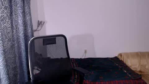 Snapshot of tall_sam chatting on 21, 2, 2025 tall_sam online show from 21, 2, 2025