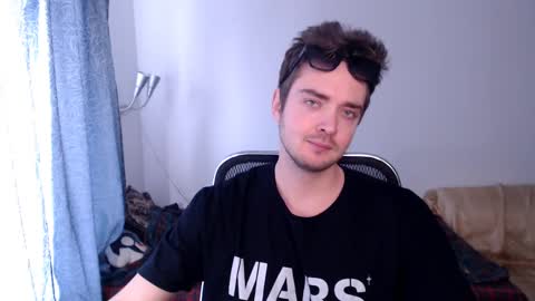 Snapshot of tall_sam chatting on 22, 2, 2025 tall_sam online show from 22, 2, 2025