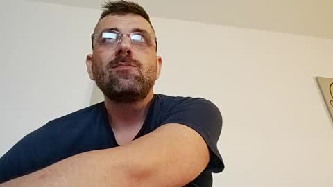 Aligator online show from 2, 2, 2025