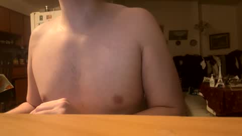 Snapshot of tallhandsomehung69 chatting on 18, 11, 2025 tallhandsomehung69 online show from 18, 11, 2025