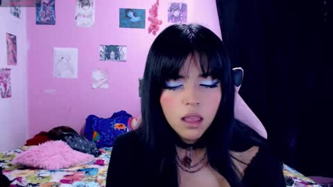 Alejandra Independent model online show from 3, 12, 2024