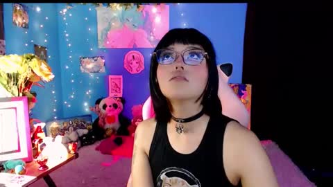 Alejandra Independent model online show from 19, 12, 2025