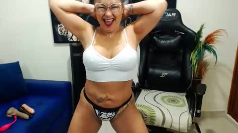 Snapshot of tamara_luaren chatting on 14, 5, 2026 Tamara online show from 14, 5, 2026