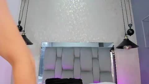 Snapshot of tamara_ssummer chatting on 6, 7, 2026 tamara_ssummer online show from 6, 7, 2026