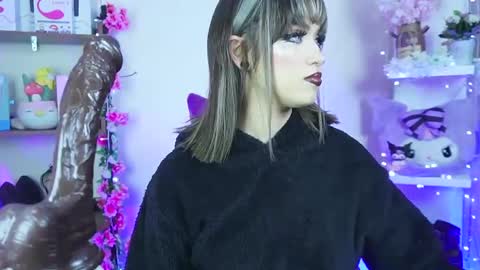 Cami 3 online show from 11, 2, 2025