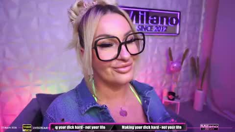 Snapshot of tamaramilano chatting on 12, 3, 2026 TamaraMilano online show from 12, 3, 2026