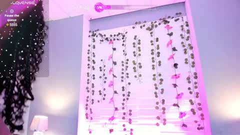 Snapshot of tamarazaki chatting on 20, 12, 2024 Tami online show from 20, 12, 2024