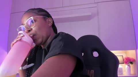 Tami online show from 30, 9, 2025