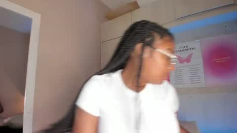 Snapshot of tamarazaki chatting on 21, 6, 2026 Tami online show from 21, 6, 2026