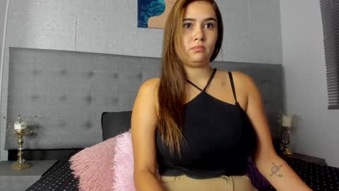 Snapshot of tami_vega chatting on 21, 1, 2025 Tamy Vega online show from 21, 1, 2025