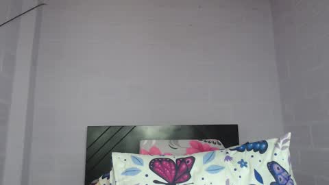 Snapshot of tami_vega chatting on 22, 2, 2025 Tamy Vega online show from 22, 2, 2025