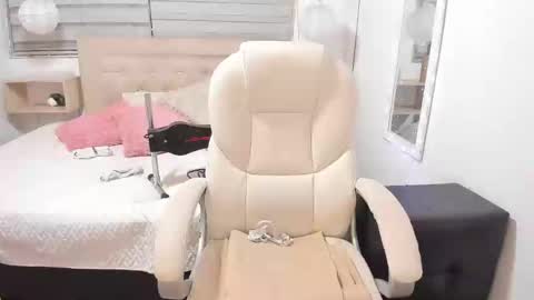 TAMMY  online show from 3, 2, 2025
