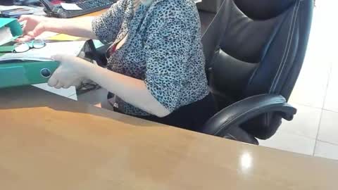 Snapshot of tammy4camfun chatting on 17, 11, 2025 Tammy online show from 17, 11, 2025