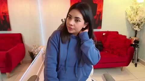 Snapshot of tammy_petit chatting on 1, 10, 2025 Tammy online show from 1, 10, 2025