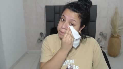 tammycooperr online show from 11, 1, 2025