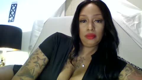 Snapshot of tammygold chatting on 15, 1, 2025 Tammygold online show from 15, 1, 2025