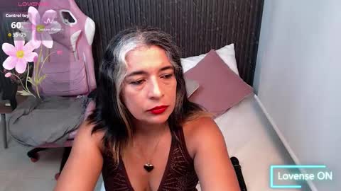 Snapshot of tammylynn45 chatting on 4, 10, 2025 Tammy Lynn online show from 4, 10, 2025