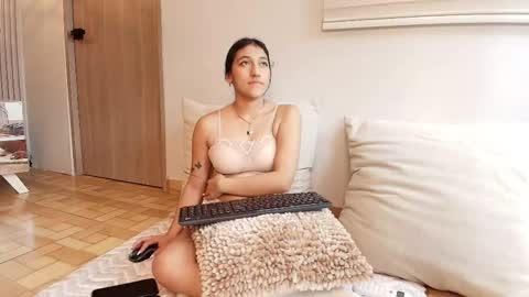 tammys4 online show from 8, 11, 2025