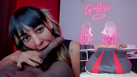 Snapshot of tamy_bennett chatting on 29, 1, 2025 Tamara online show from 29, 1, 2025