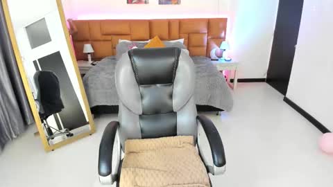 Snapshot of tamy_edwards chatting on 21, 2, 2026 Tamy online show from 21, 2, 2026