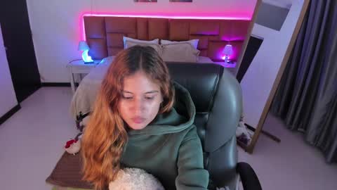 Tamy  online show from 2, 5, 2026