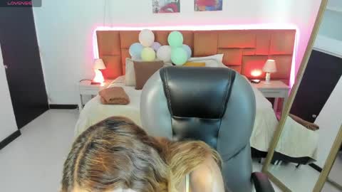 Tamy  online show from 5, 5, 2026