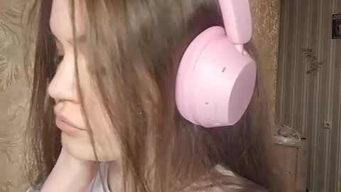 Elara online show from 10, 1, 2026