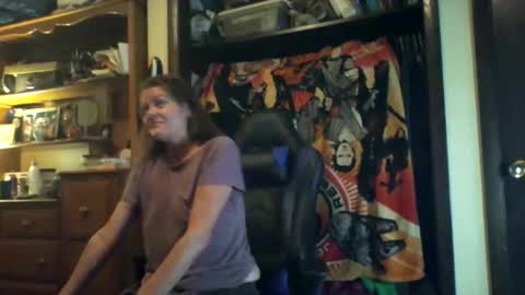 Snapshot of tandjl chatting on 24, 9, 2025 TANDAA online show from 24, 9, 2025