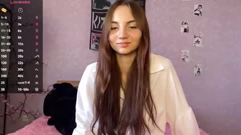 Snapshot of tandradekoning chatting on 19, 6, 2026 Alice online show from 19, 6, 2026