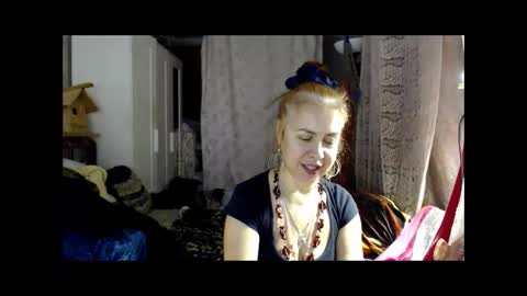 Milena online show from 8, 12, 2024