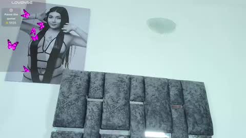 Snapshot of taniamilan chatting on 3, 3, 2026 Tania online show from 3, 3, 2026