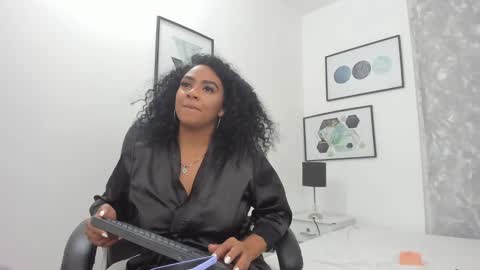 Snapshot of tanisha_cambell chatting on 24, 1, 2025 Tanisha online show from 24, 1, 2025