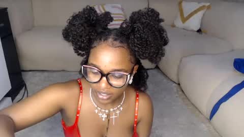 Snapshot of tannia004 chatting on 22, 7, 2026 tania online show from 22, 7, 2026