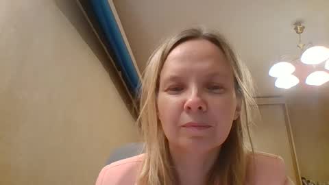 tanystar online show from 2, 12, 2025