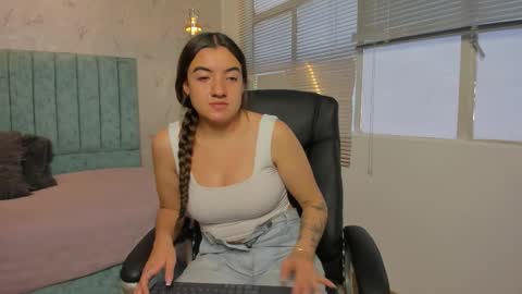 Tara  online show from 9, 3, 2026