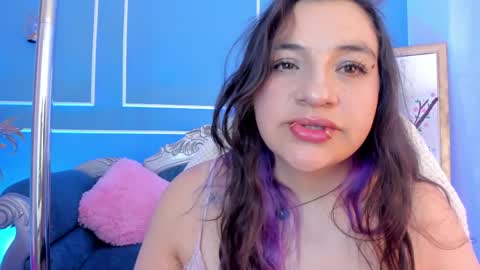 Snapshot of tarataylorr chatting on 6, 4, 2026 Tara online show from 6, 4, 2026