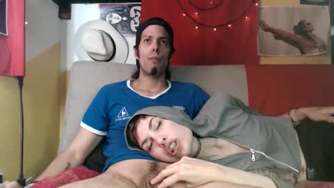 T  J   online show from 25, 4, 2026