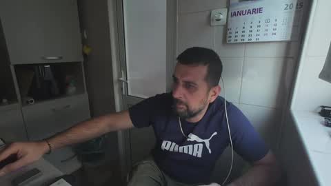 Snapshot of tarkan198 chatting on 4, 1, 2025 tarkan198 online show from 4, 1, 2025