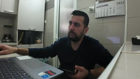 Snapshot of tarkan198 chatting on 7, 1, 2025 tarkan198 online show from 7, 1, 2025