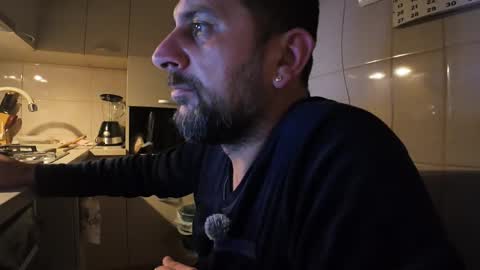 Snapshot of tarkan198 chatting on 10, 1, 2025 tarkan198 online show from 10, 1, 2025